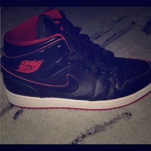 Nike Jordan 1s